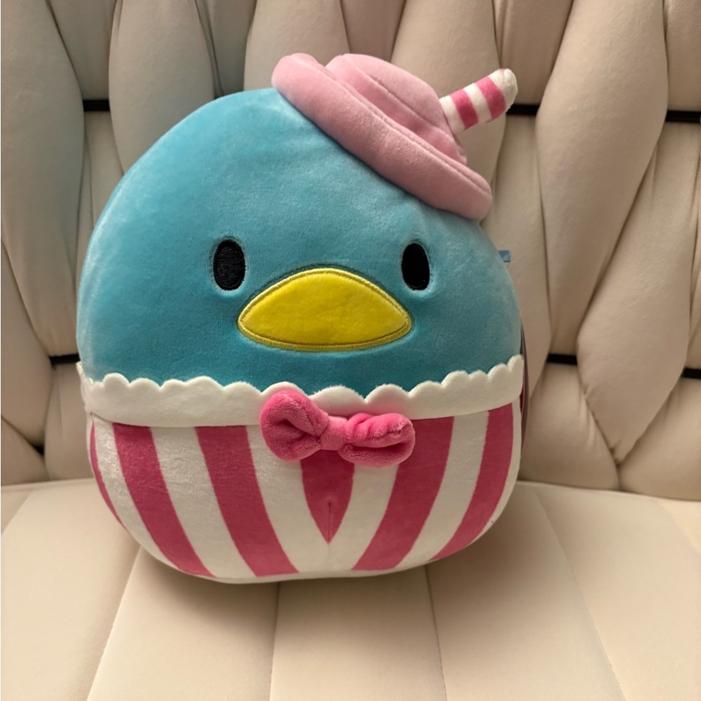 NWT 8” Tuxedo Sam Sanrio Squishmallow